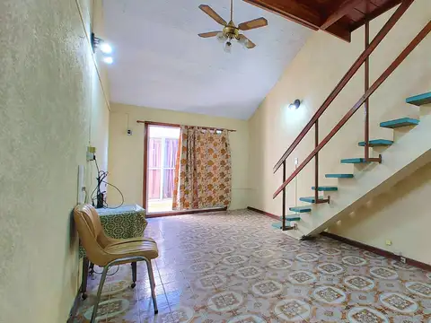 Depto Tipo Casa en Venta de 1 dormitorio