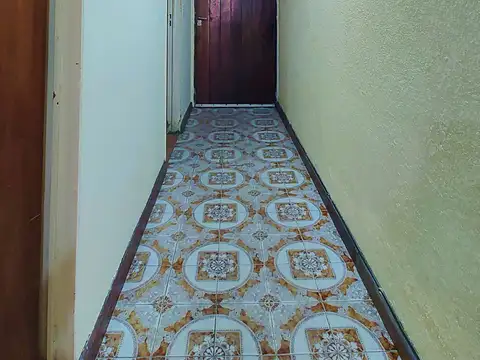 Venta PH 2 Ambientes Remedios de Escalada