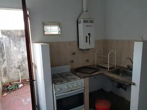 Depto Tipo Casa 3 ambientes con 1 baño