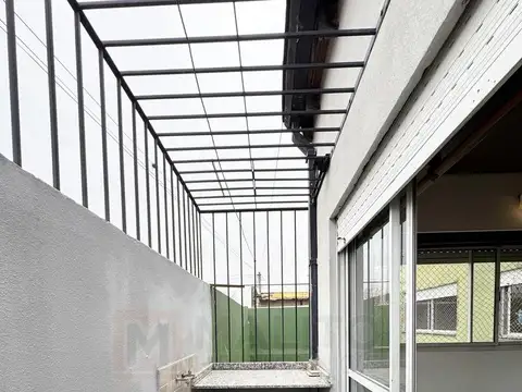 Depto Tipo Casa en Alquiler en Parque Avellaneda, $ 750.000