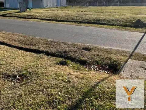 Terreno en venta - 714mts2 - Berazategui