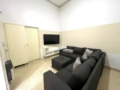 Depto Tipo Casa en Venta en Monserrat, USD 75.000
