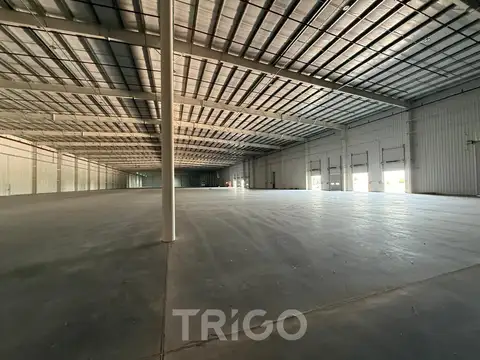 ALQUILER 9000m2 de Nave logística a estrenar en Parque Industrial Moreno
