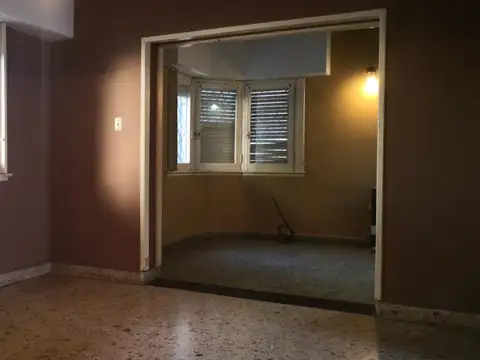 Av San Martin  al 570