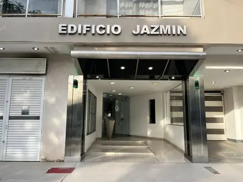 Alquiler | Cochera | Edificio Jazmín