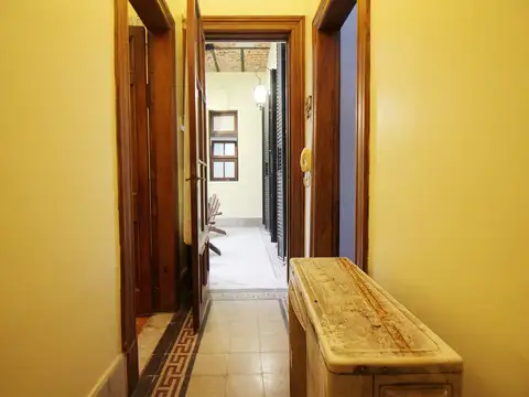 Depto Tipo Casa en Venta de 5 ambientes