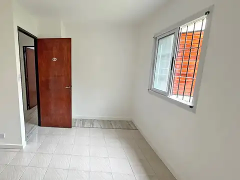 Depto Tipo Casa en Venta en Villa Ballester, USD 79.900