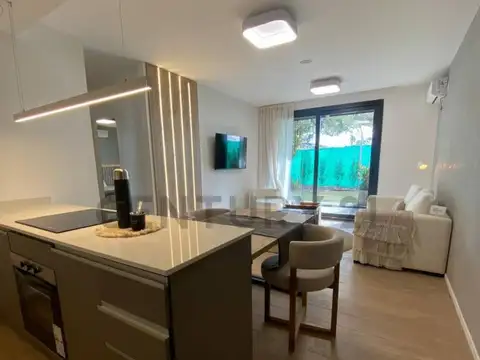 Esquiu 300, Piso 6