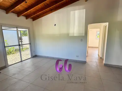 Casa 3 ambientes con 1 baño