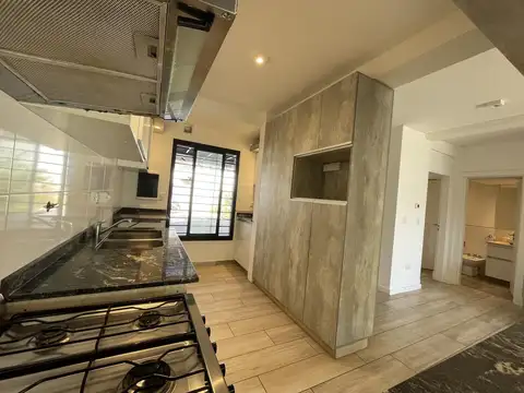 Casa en Alquiler de 3 dormitorios