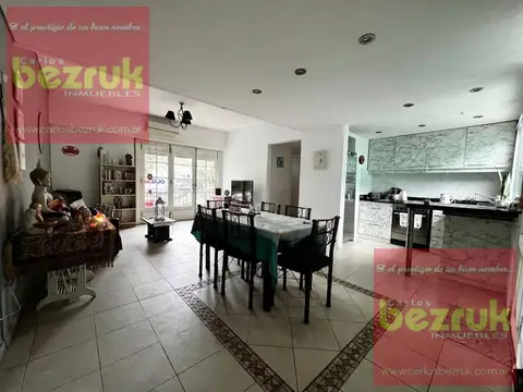 PH de 3 ambientes en venta en Martínez