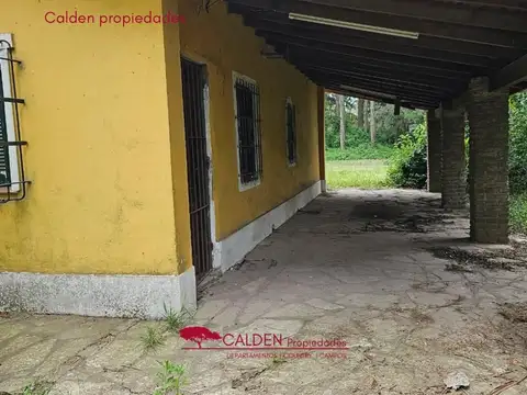 Venta Chalet 3 Ambientes Corrientes y Ayacucho - Exaltacion