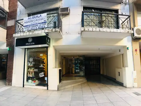 EXCELENTE MONOAMBIENTE CON COCHERA EN LAS CAÑITAS