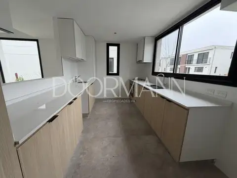 Casa en Alquiler en Countries y Barrios Cerrados en Tigre, USD 1.200