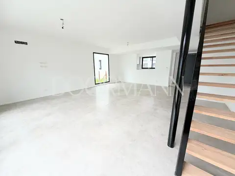 Casa en Alquiler de 3 dormitorios