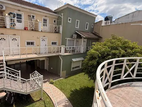 VENTA Duplex 2 AMB jardín