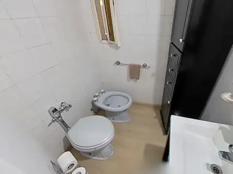 Bella Vista. Casa 4 amb. lote 400 m2.