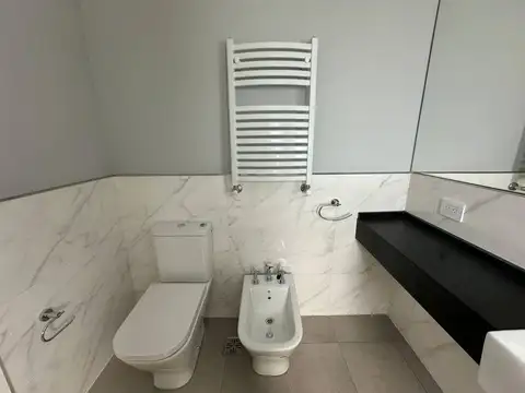 Santa Fe 2400 - Financiación Hasta 12 Cuotas , Piso 8