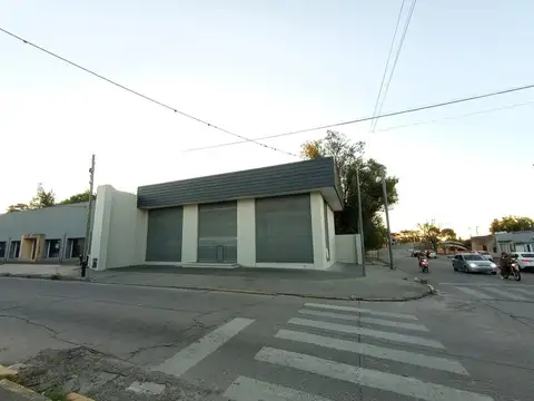 ALQUILER LOCAL CENTRO LUJAN DR. MUÑIZ Y 9 DE JULIO