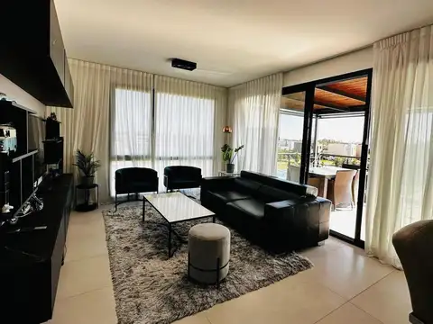 Departamento en Venta con 2 cocheras