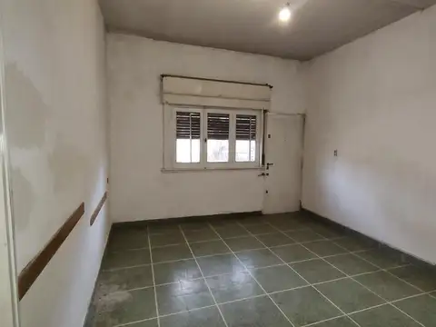 Depto Tipo Casa 4 ambientes con 1 baño