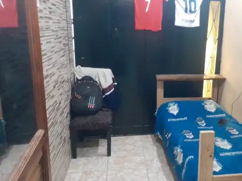 Casa en Venta con 4 cocheras