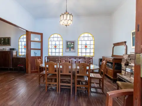 VENTA - CASA DE ESTILO EN RECOLETA