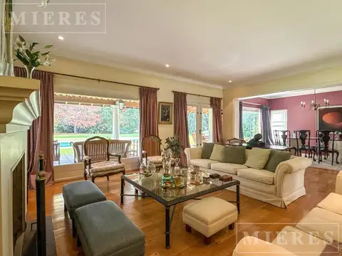 Casa en Venta en Martindale Country Club, USD 950.000