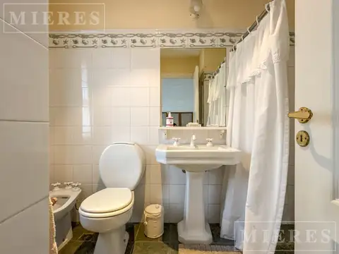 Casa en Venta de 5 dormitorios
