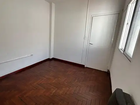 Depto Tipo Casa en Alquiler 40 años