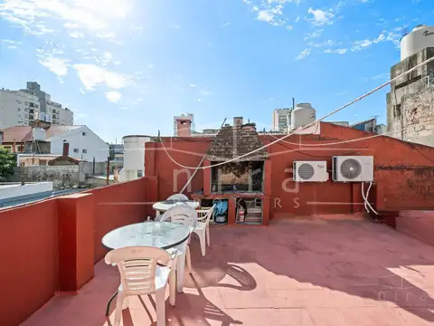 Depto Tipo Casa en Venta 40 años