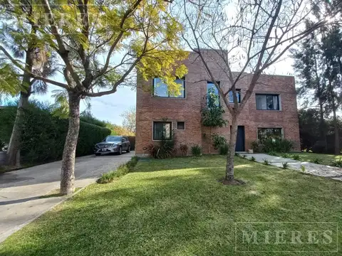 Casa en Alquiler Temporal de 3 dormitorios