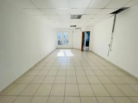 Oficina en Alquiler 16 años