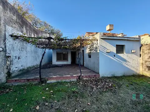 Casa en venta en Temperley Oeste