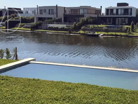 Casa en Venta al Noroeste