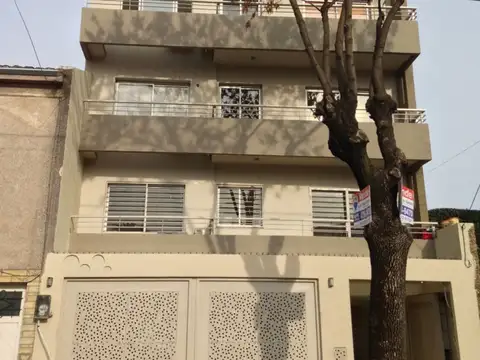 Alquiler+ Excelente 2 amb+ Cochera+ Villa Urquiza
