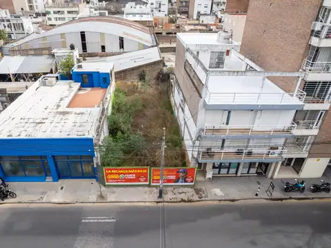 Venta lote para desarrollo ideal constructoras pb y 10 pisos abasto