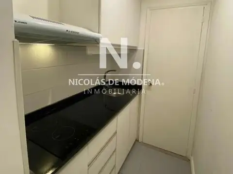 Apartamento de 2 dormitorios ideal para renta, reciclado a Nuevo.
