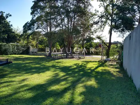 Terreno en Venta 20  mts Frente