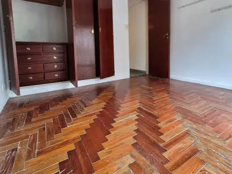 Depto Tipo Casa en Venta en Colegiales, USD 255.000