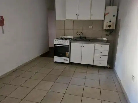 Casa de pasillo Urquiza 4100