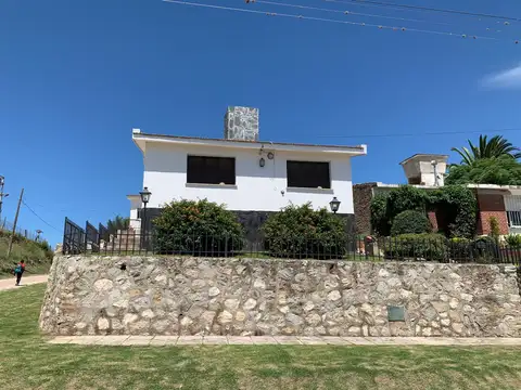 Casa en Venta en La Falda, USD 79.900