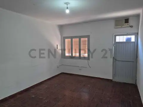 Alpatacal 1045 , Piso 0