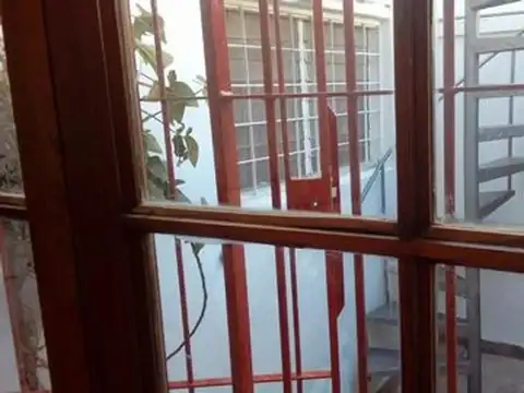 Juramento 3600, Piso 4