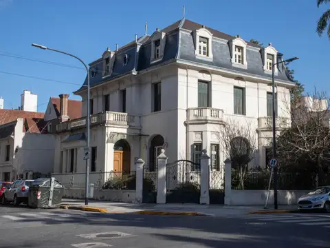 Mariscal Antonio Sucre  al 3200