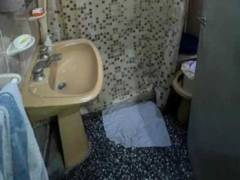 Casa en Alquiler en Rafael Calzada, $ 600.000