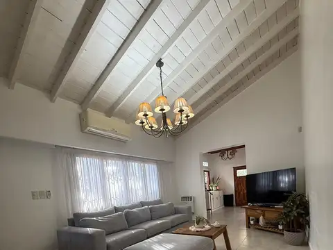 Casa en Venta al Noreste