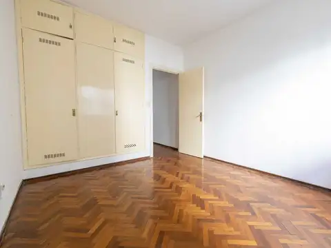 Departamento en Alquiler 72 años