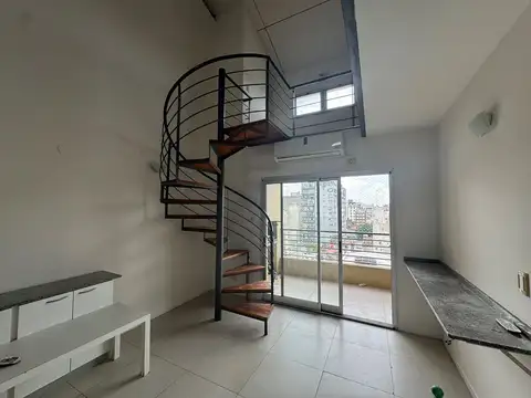 Departamento en Alquiler en Belgrano Chico, $ 900.000