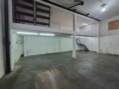 Galpon en Alquiler en El Palomar, $ 900.000